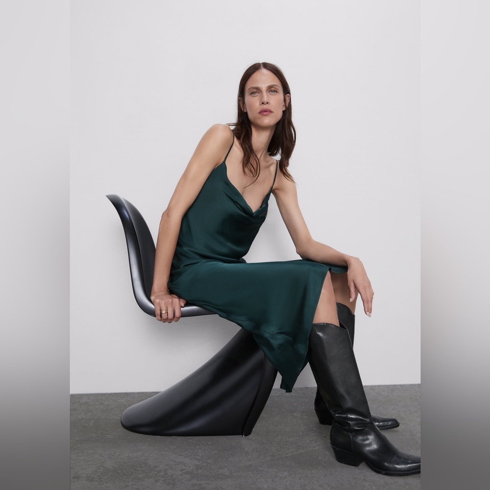 NWT Zara Emerald Midi Dress